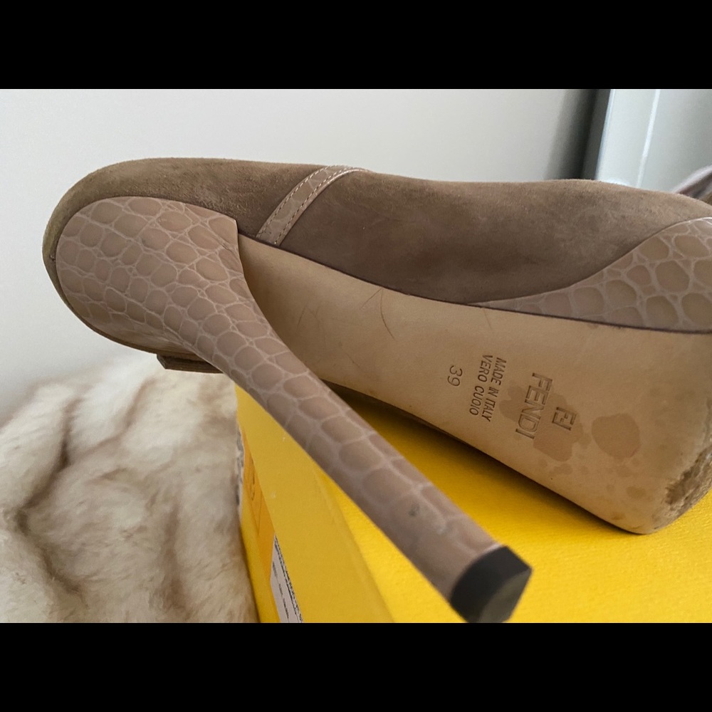 Fendi Platform Pump - image 7